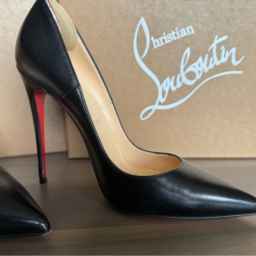 Christian Louboutin ‘So Kate’ black Leather Pointed-Toe Stiletto heel